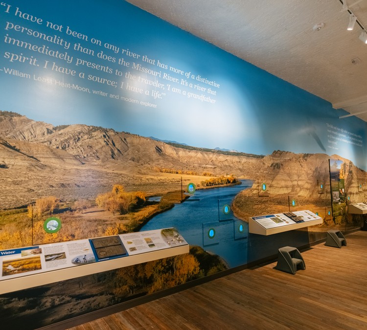 american-prairie-national-discovery-center-photo